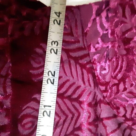 Roz & Ali Women's size 3X Velvet Top Blouse - Picture 8 of 12